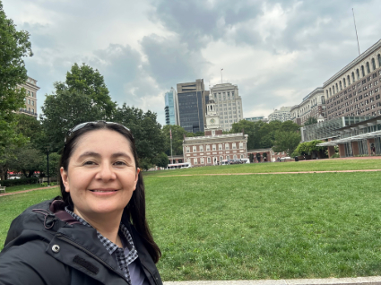Nueva académica del IMA explica su labor en álgebras no asociativas