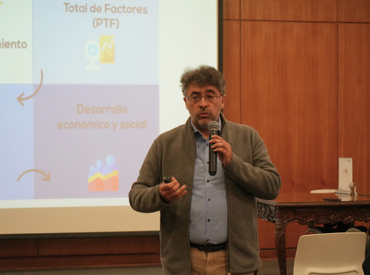 Corfo Valparaíso llega a la PUCV para abordar alternativas de financiamiento para emprendimientos y startups