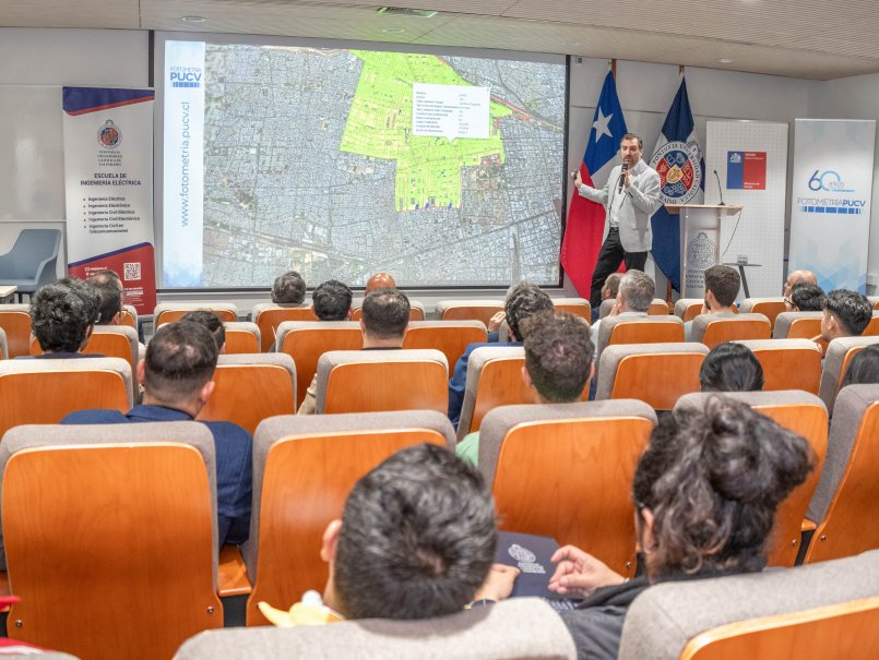 Escuela de Ingeniería Eléctrica reunió a 23 municipios para impulsar mejoras en el alumbrado público regional
